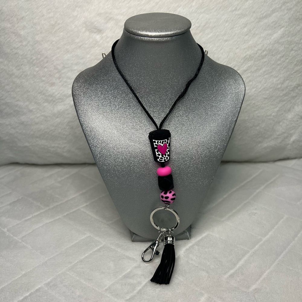 NWOT SILK ROPE BEADED LANYARD